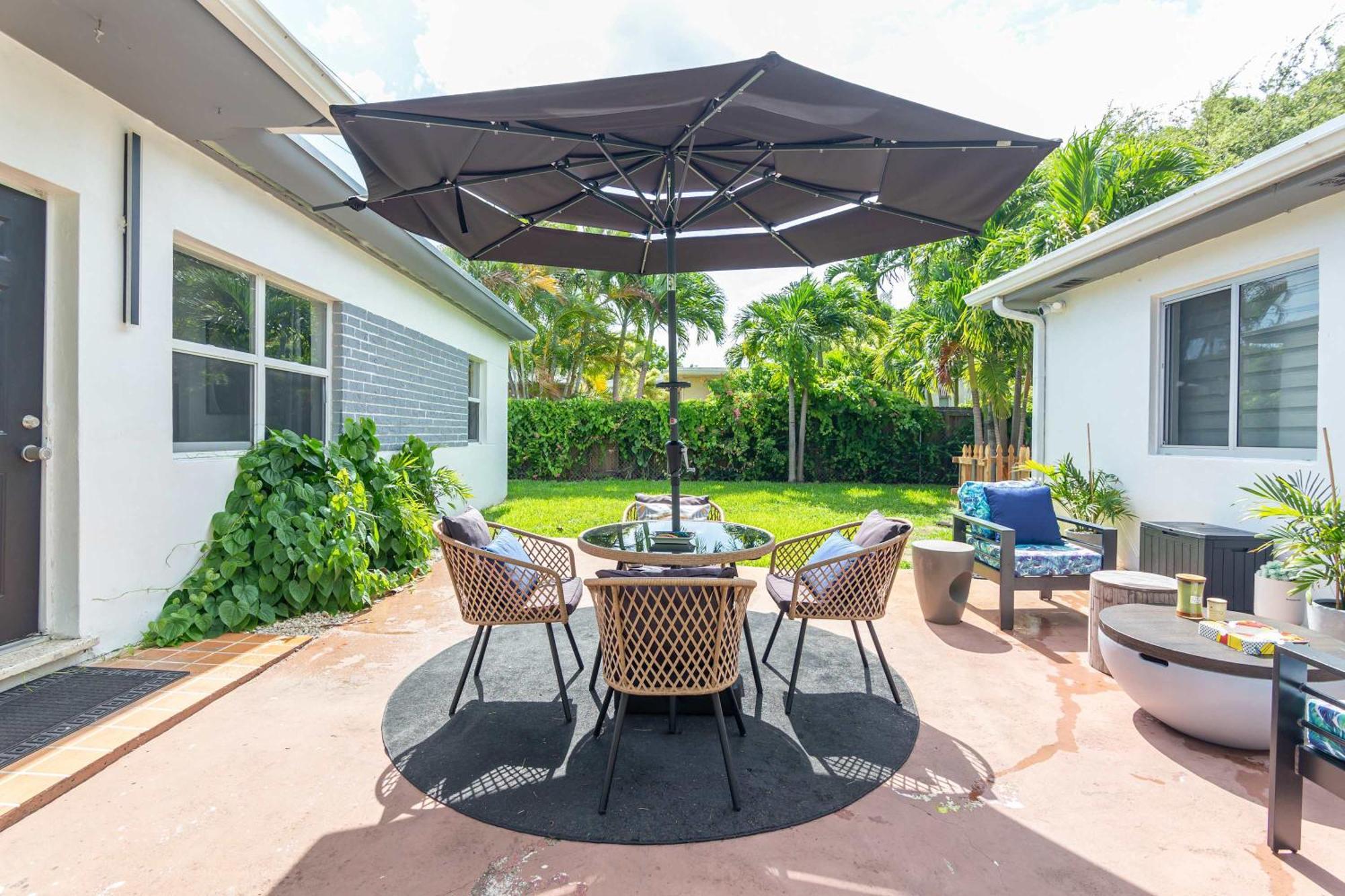 Serene Cottage Retreat, Ideal For Couples & Solo Miami Esterno foto